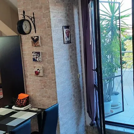 студио изгрев בורגאס
